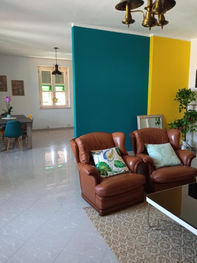 A Casa Di Gi Bed & Breakfast Porto Torres Exterior photo