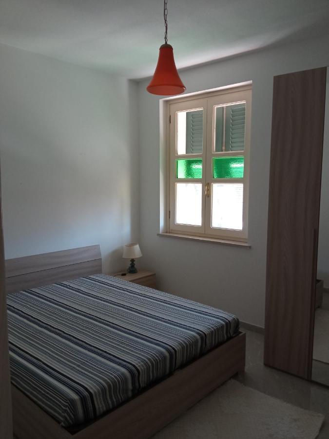 A Casa Di Gi Bed & Breakfast Porto Torres Exterior photo