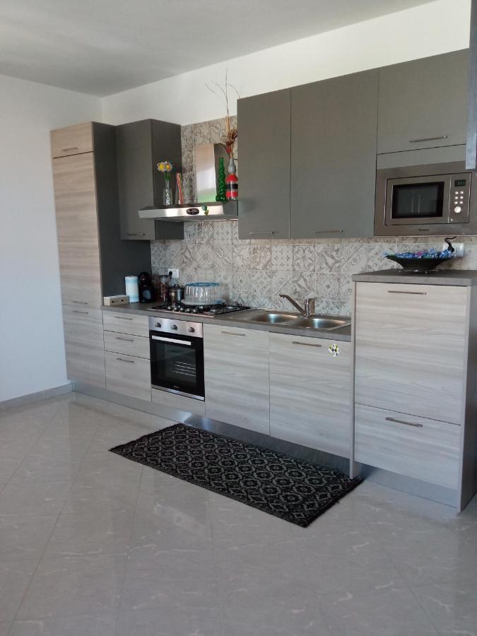 A Casa Di Gi Bed & Breakfast Porto Torres Exterior photo