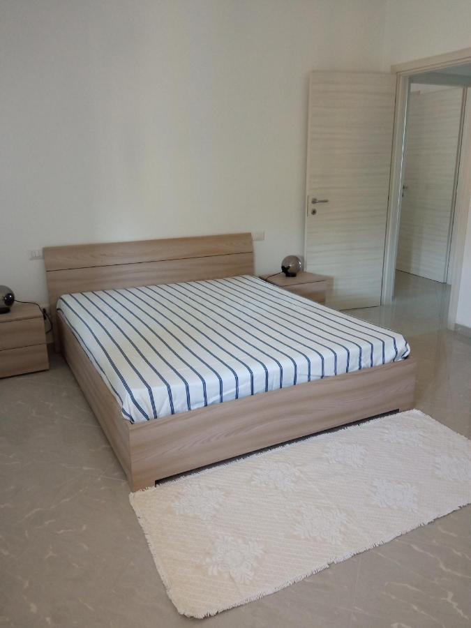 A Casa Di Gi Bed & Breakfast Porto Torres Exterior photo