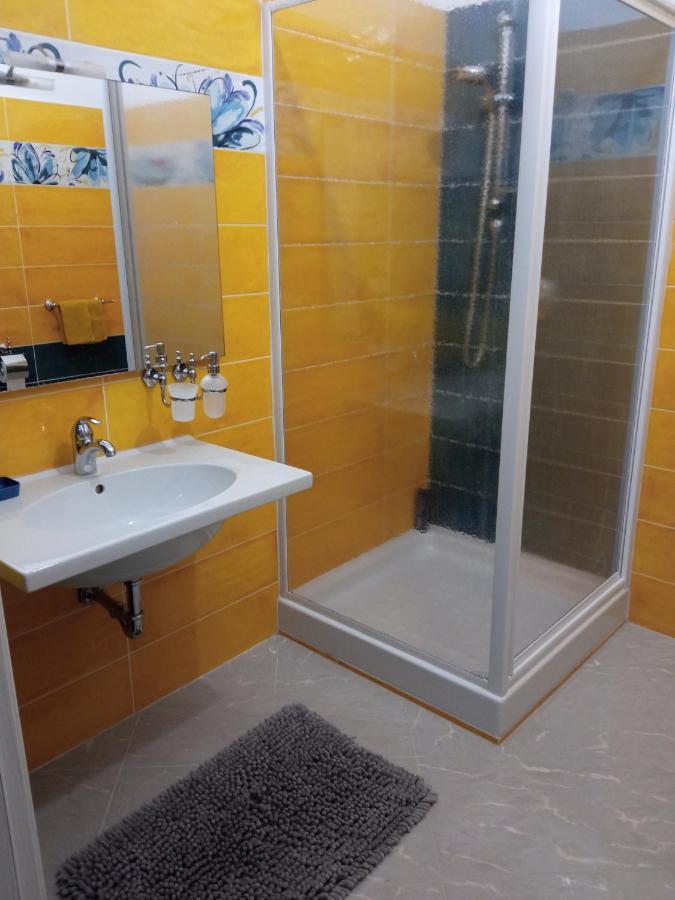 A Casa Di Gi Bed & Breakfast Porto Torres Exterior photo