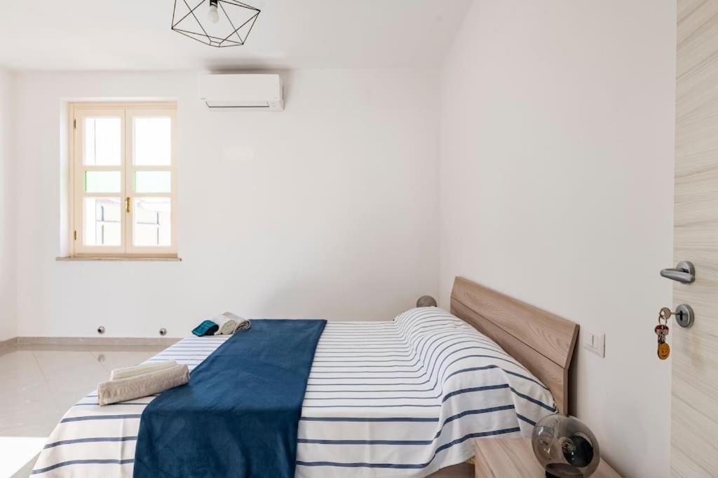 A Casa Di Gi Bed & Breakfast Porto Torres Exterior photo