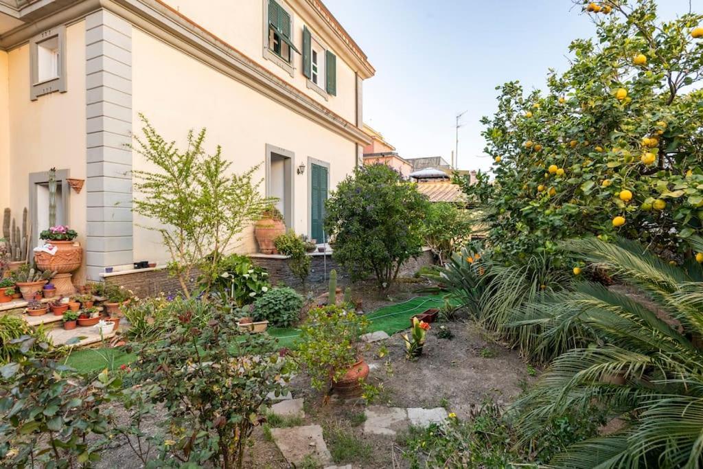 A Casa Di Gi Bed & Breakfast Porto Torres Exterior photo